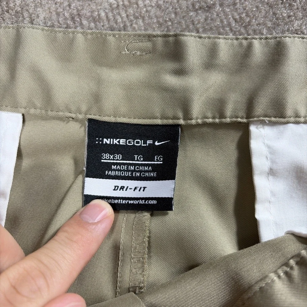 Nike Dri-FIT Golf Pants Men's Size 38X30 Khaki Chino Stretch Performance
